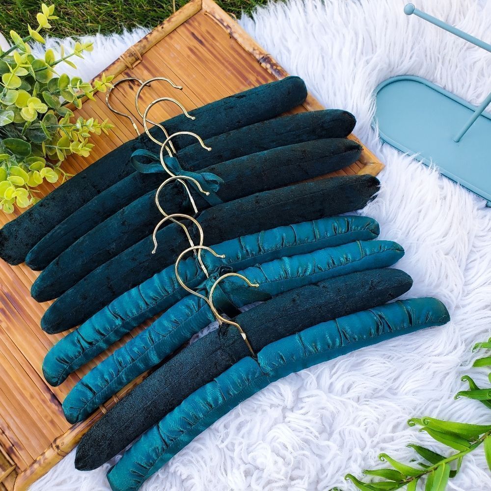 Lot Of 8 Vintage Emerald Green Satin/ Velvet Hangers